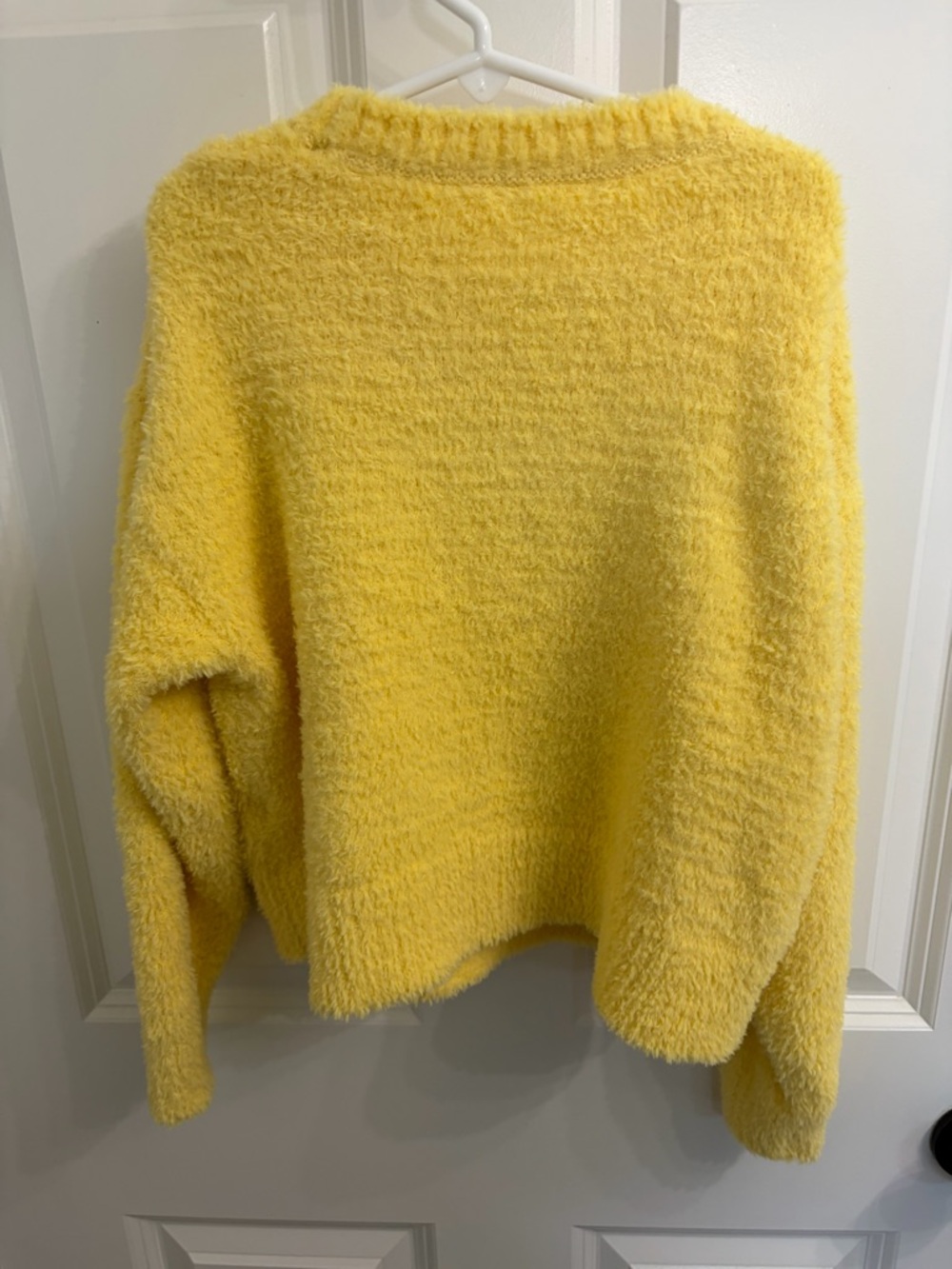 Gap kids Cozy Fuzzy Yellow SOFT sweater - Sz M - Picture 2 of 6
